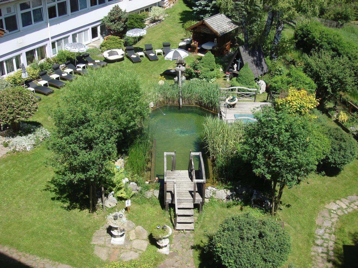 Hotel Paradiesquelle Puchberg am Schneeberg Exterior photo